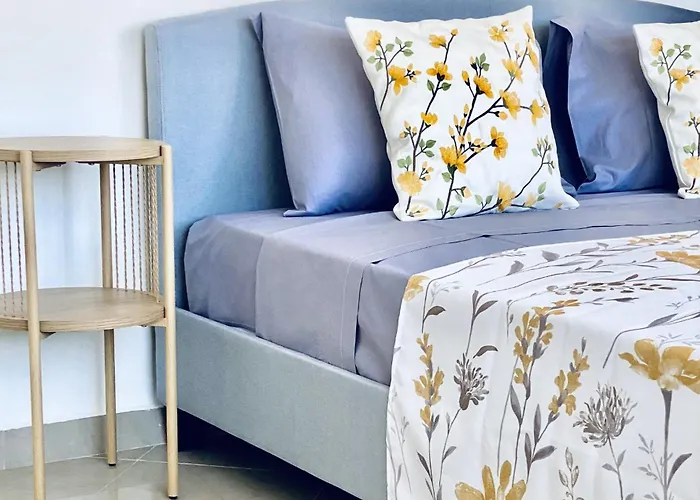 Amalizen, Steps From The Sea