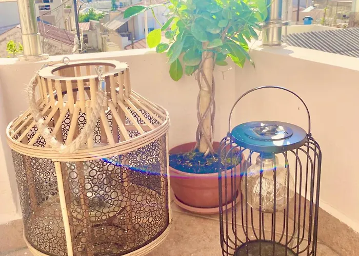 Amalizen, Steps From The Sea