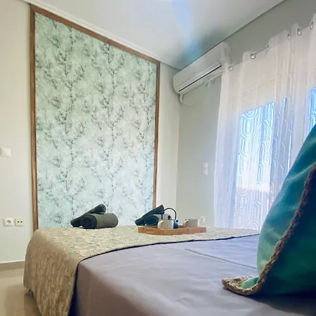 Amalizen, Steps From The Sea * Hanya