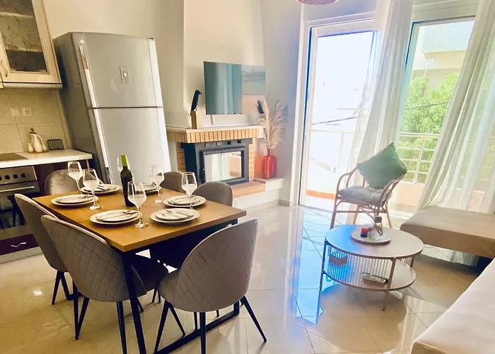 Amalizen, Steps From The Sea * ハニア