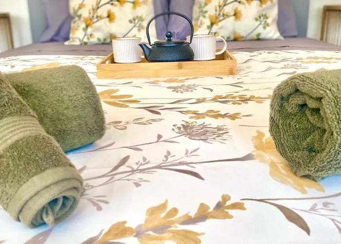 アパート Amalizen, Steps From The Sea *