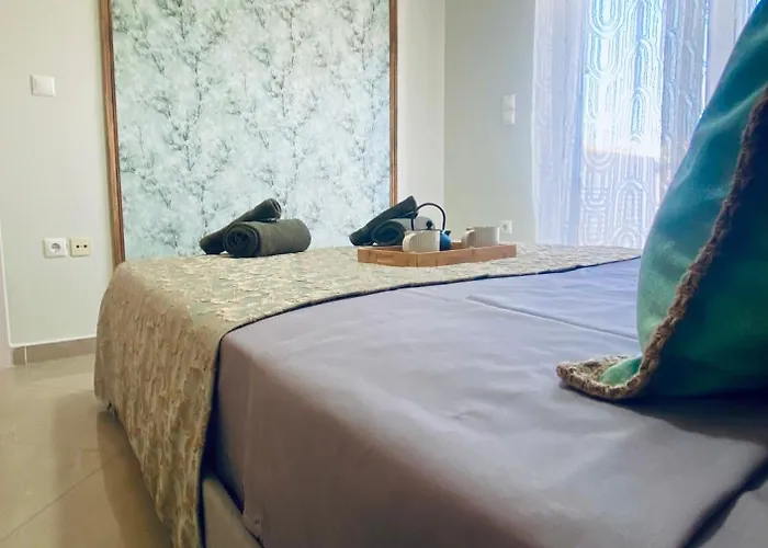 Amalizen, Steps From The Sea ハニア